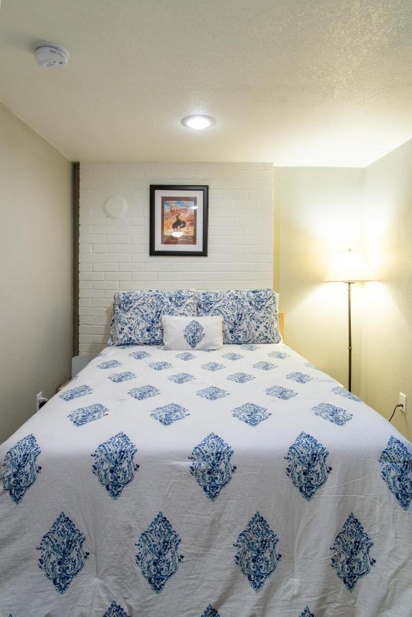 Appartamento The Lewis House Laramie Esterno foto